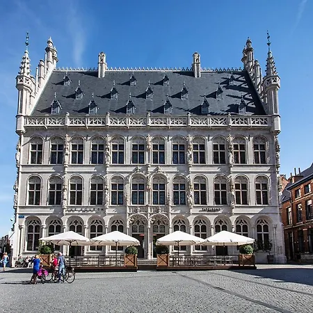 Hotel The Fourth - Tafelrond Leuven