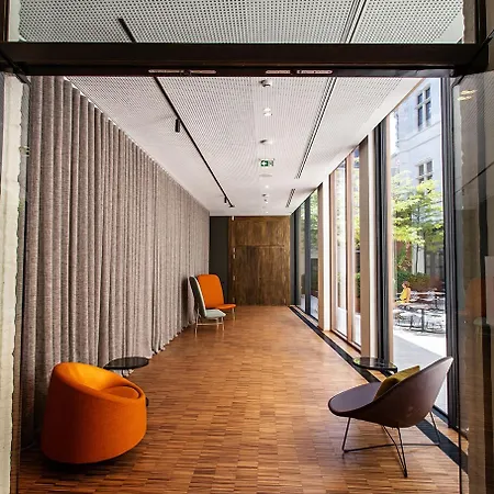 The Fourth - Tafelrond Leuven