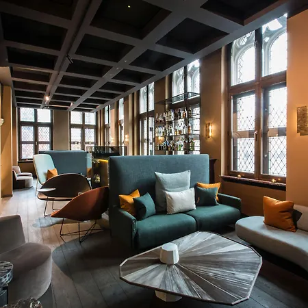 The Fourth - Tafelrond Hotel 4*