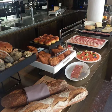 The Fourth - Tafelrond Hotel