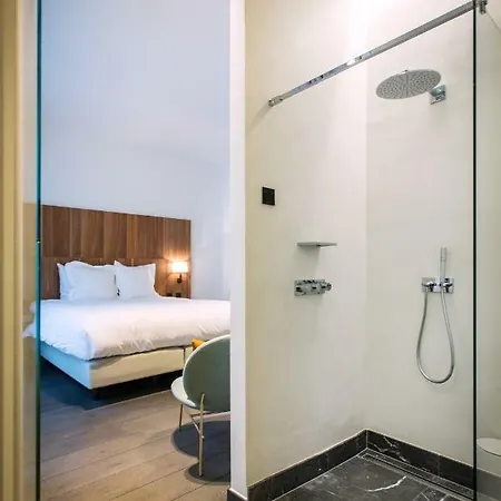 The Fourth - Tafelrond 4*