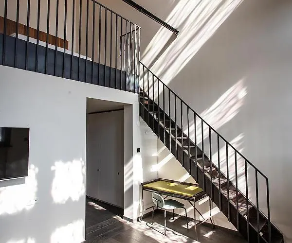 The Fourth - Tafelrond 4*