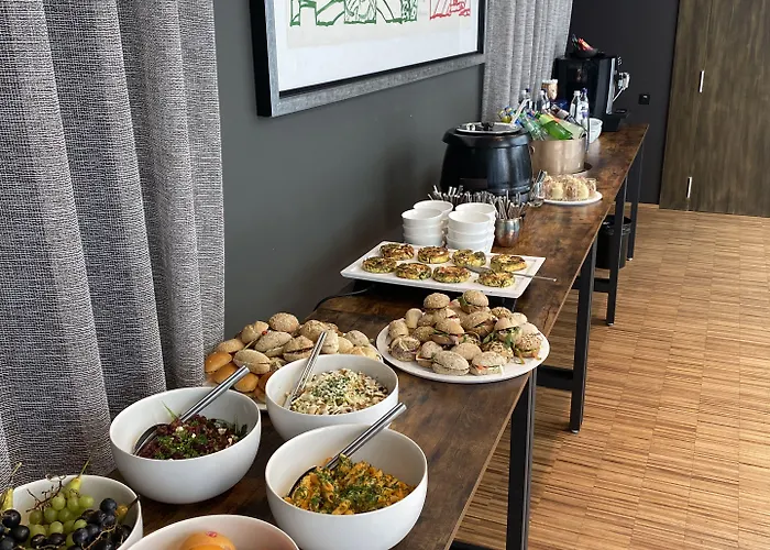 The Fourth - Tafelrond Szálloda 4*