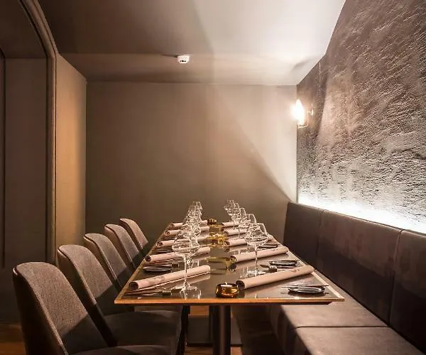 The Fourth - Tafelrond Leuven